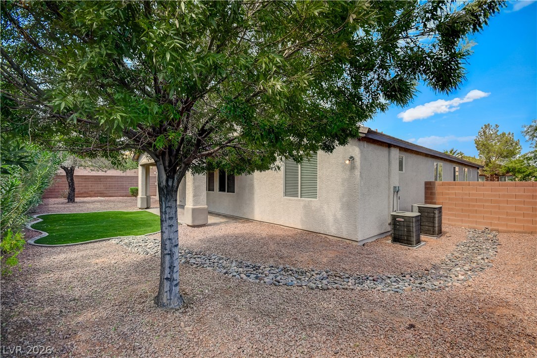 9991 Wilde Way Property Photo 45