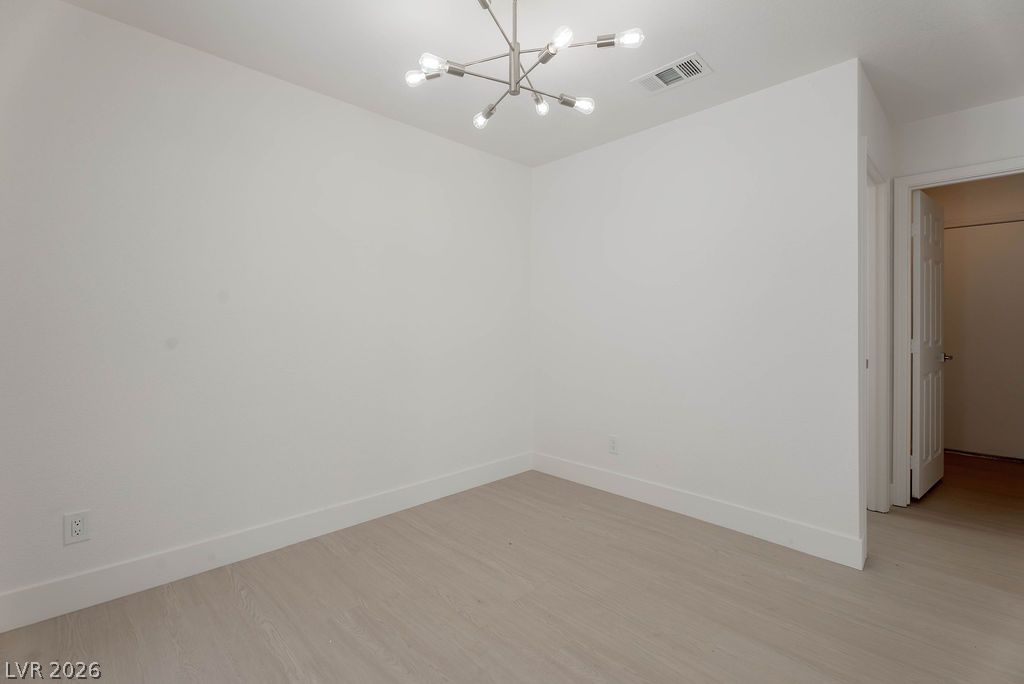 2118 Fountain Springs Drive Property Photo 19