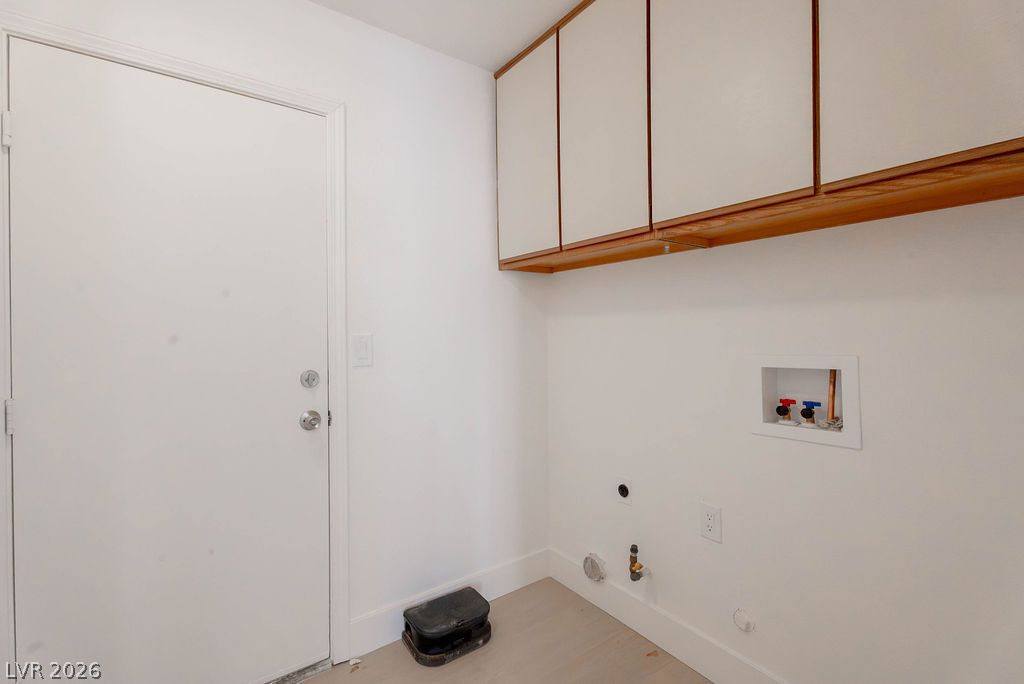 2118 Fountain Springs Drive Property Photo 25