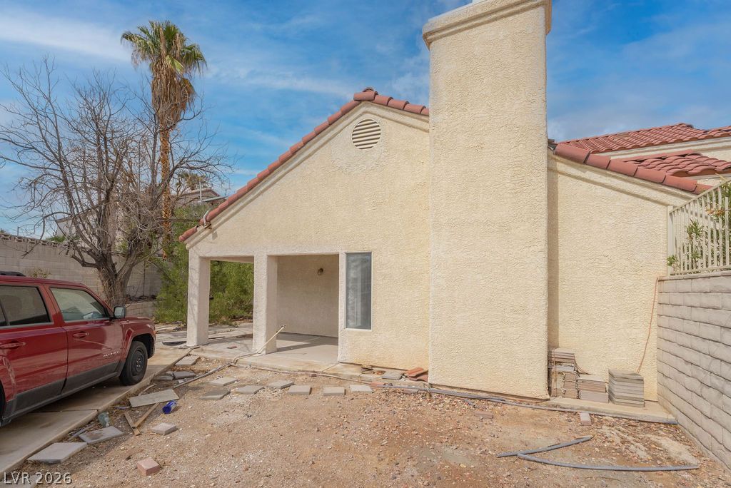 2118 Fountain Springs Drive Property Photo 42