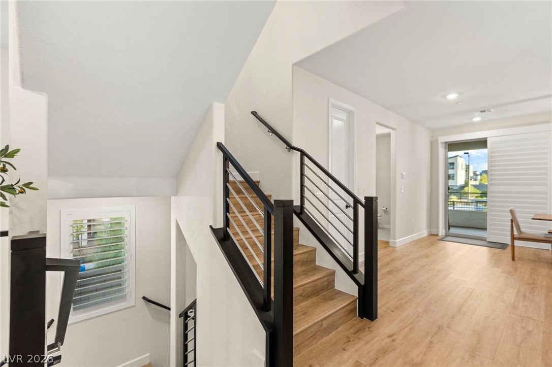 11563 Midnight Melody Avenue Property Photo 14