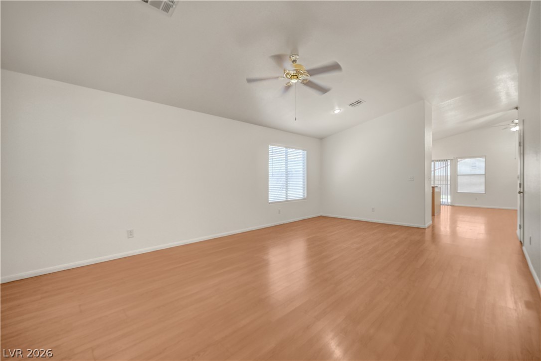 8545 Hidden Pines Avenue Property Photo 4