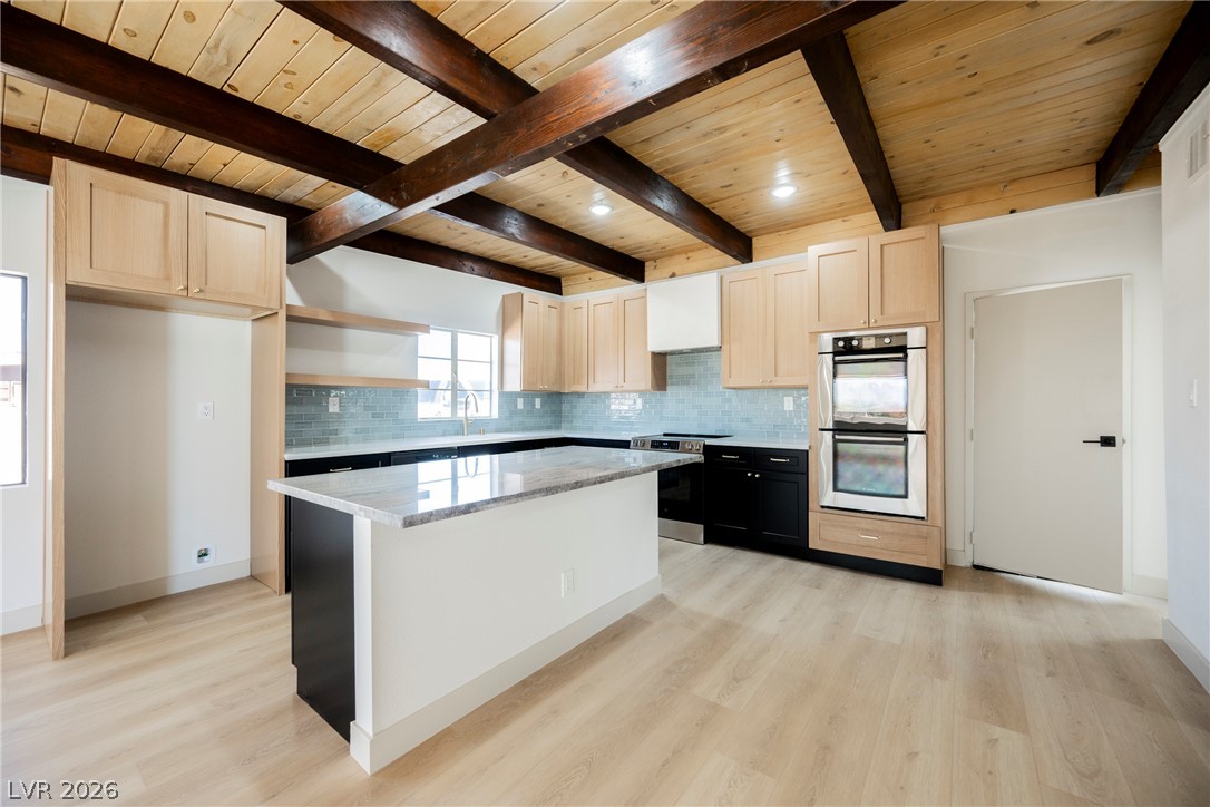 649 Wilshire Boulevard Property Photo 13