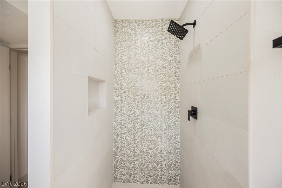 649 Wilshire Boulevard Property Photo 15