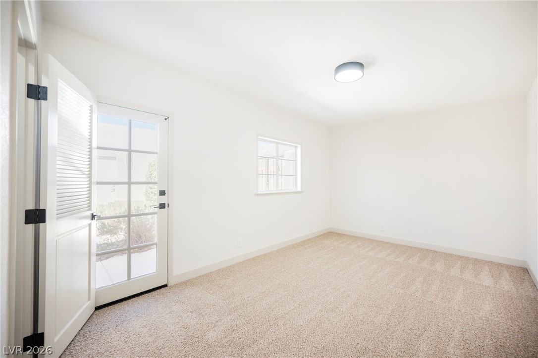 649 Wilshire Boulevard Property Photo 18