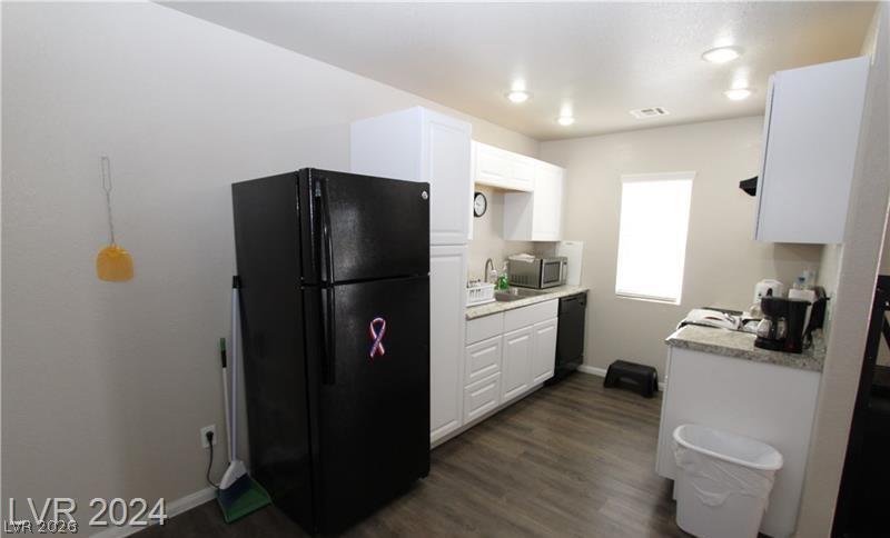 1101 Potro Avenue Property Photo 35
