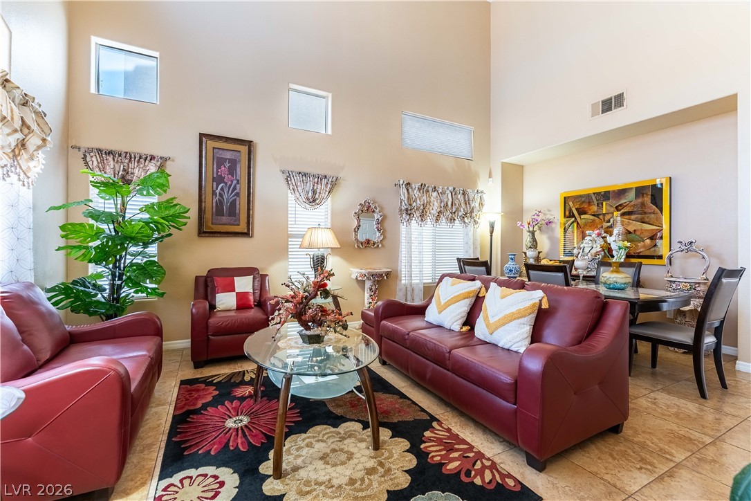3917 Canary Cedar Street Property Photo 3