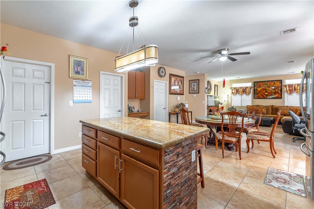 3917 Canary Cedar Street Property Photo 9