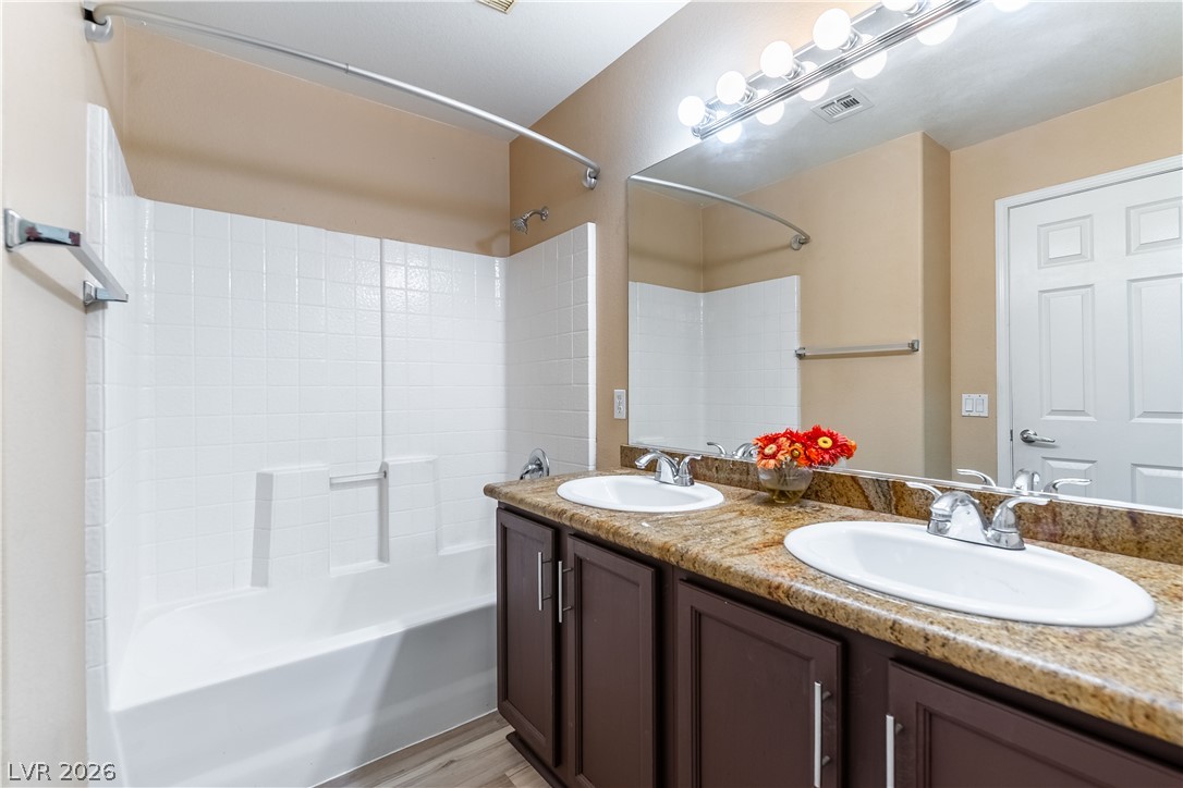3917 Canary Cedar Street Property Photo 16