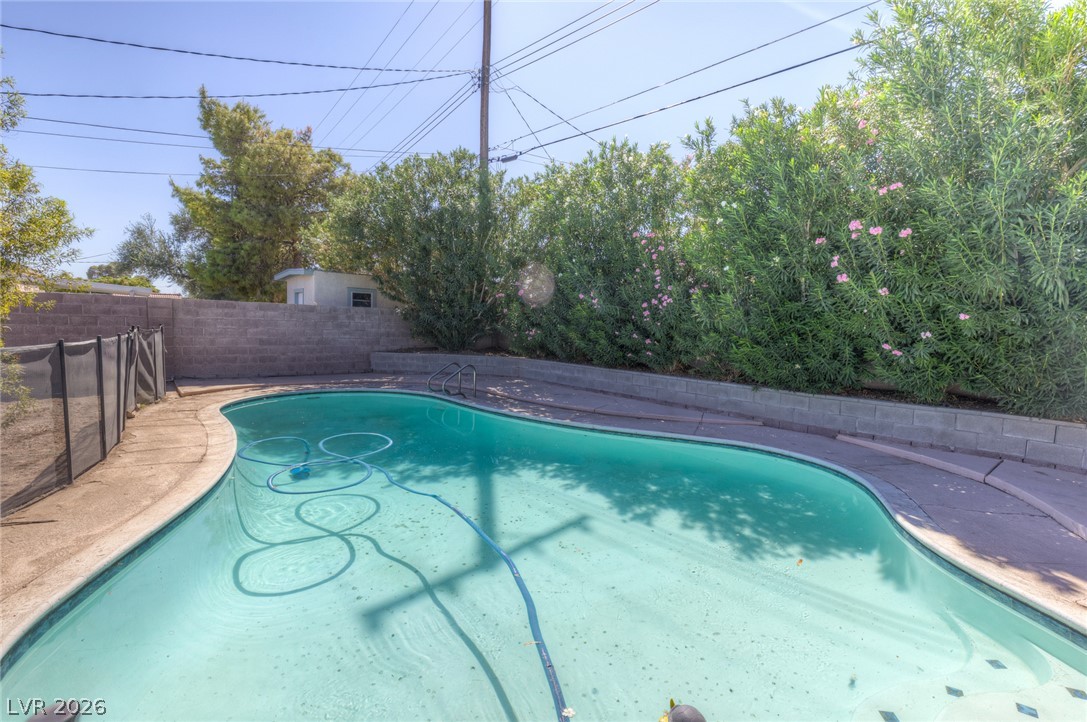 1305 North Mojave Road Property Photo 19