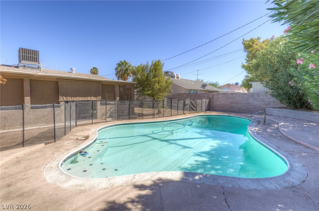 1305 North Mojave Road Property Photo 21