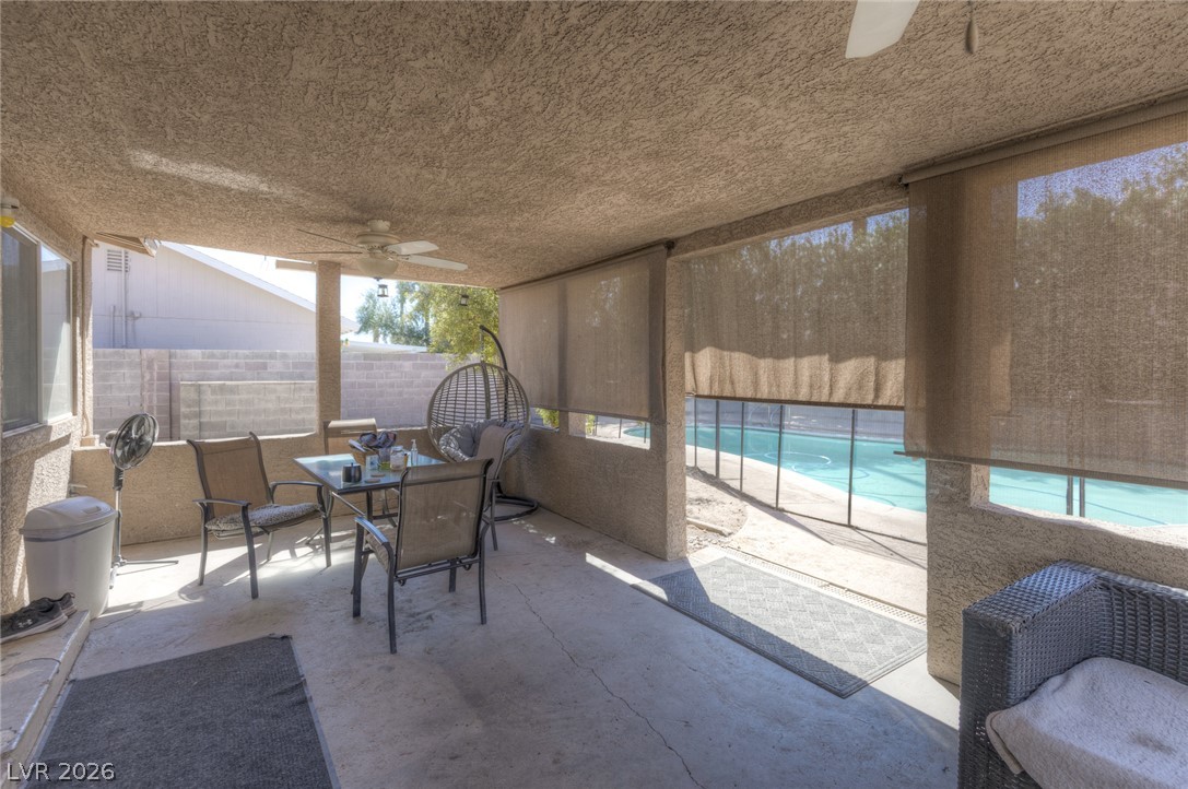 1305 North Mojave Road Property Photo 24