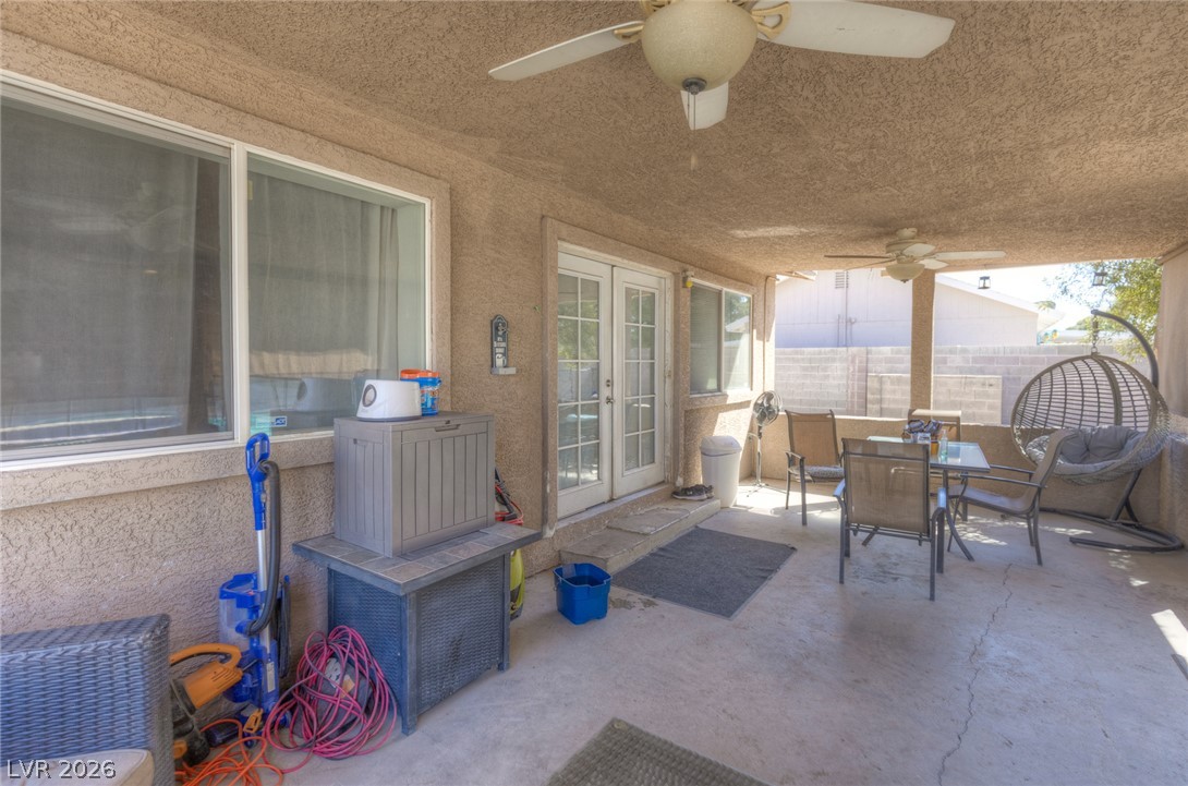 1305 North Mojave Road Property Photo 25