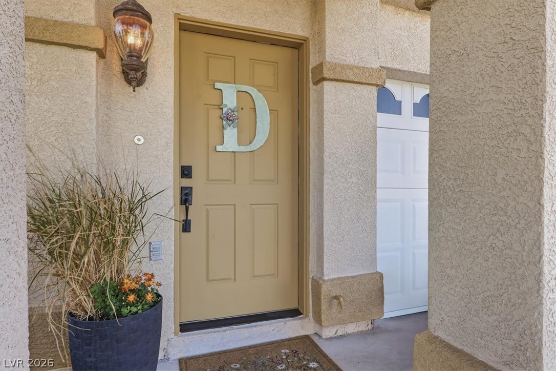 8213 Fawn Brook Court Property Photo 6