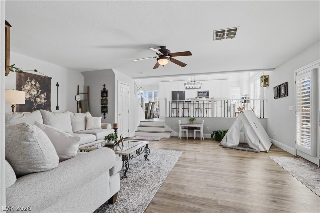 8213 Fawn Brook Court Property Photo 17