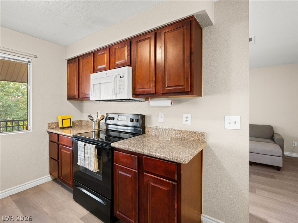 4450 Sandy River Drive 78 Property Photo 11