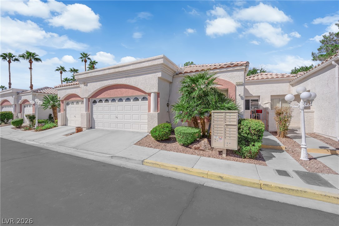5131 Briar Meadow Way Property Photo 1