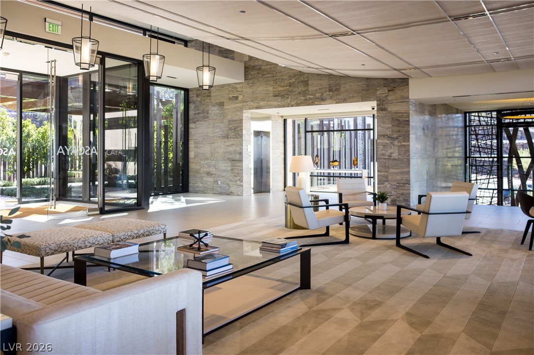7 Chisel Crest Court Property Photo 17