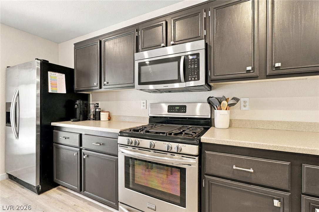 177 White Butte Street Property Photo 12