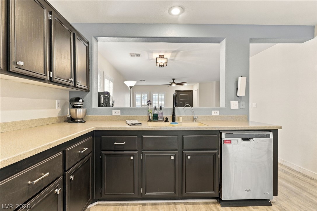 177 White Butte Street Property Photo 13