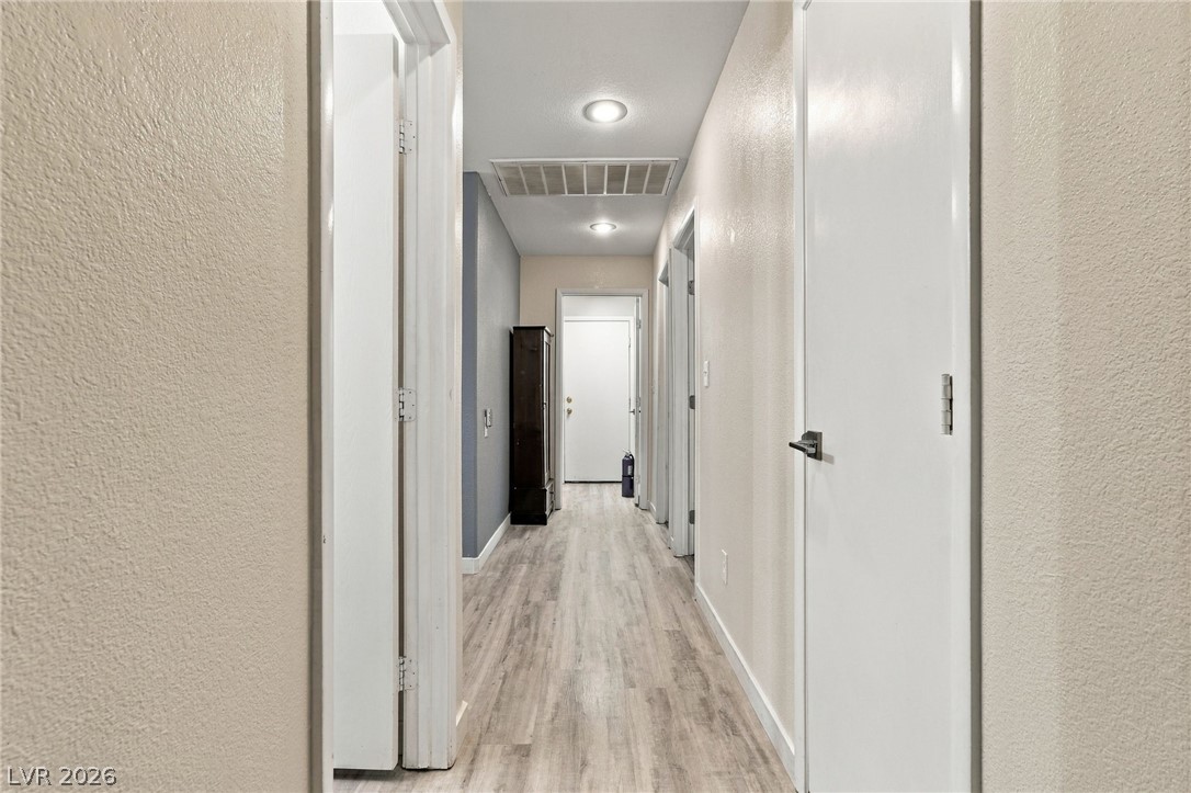 177 White Butte Street Property Photo 15