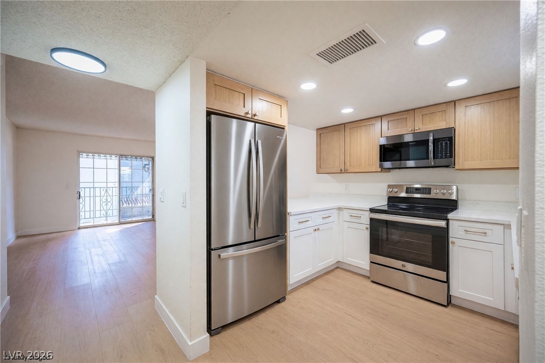 3823 South Maryland Parkway B11 Property Photo 1