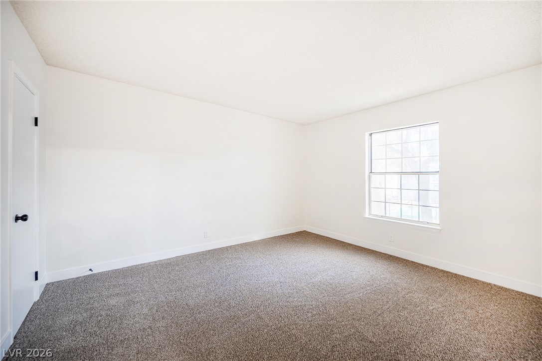 3823 South Maryland Parkway B11 Property Photo 6