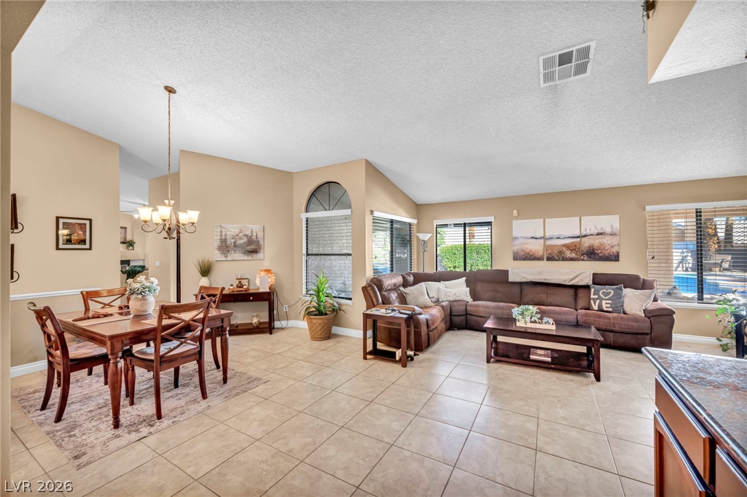 3708 Glen Ridge Way Property Photo 7