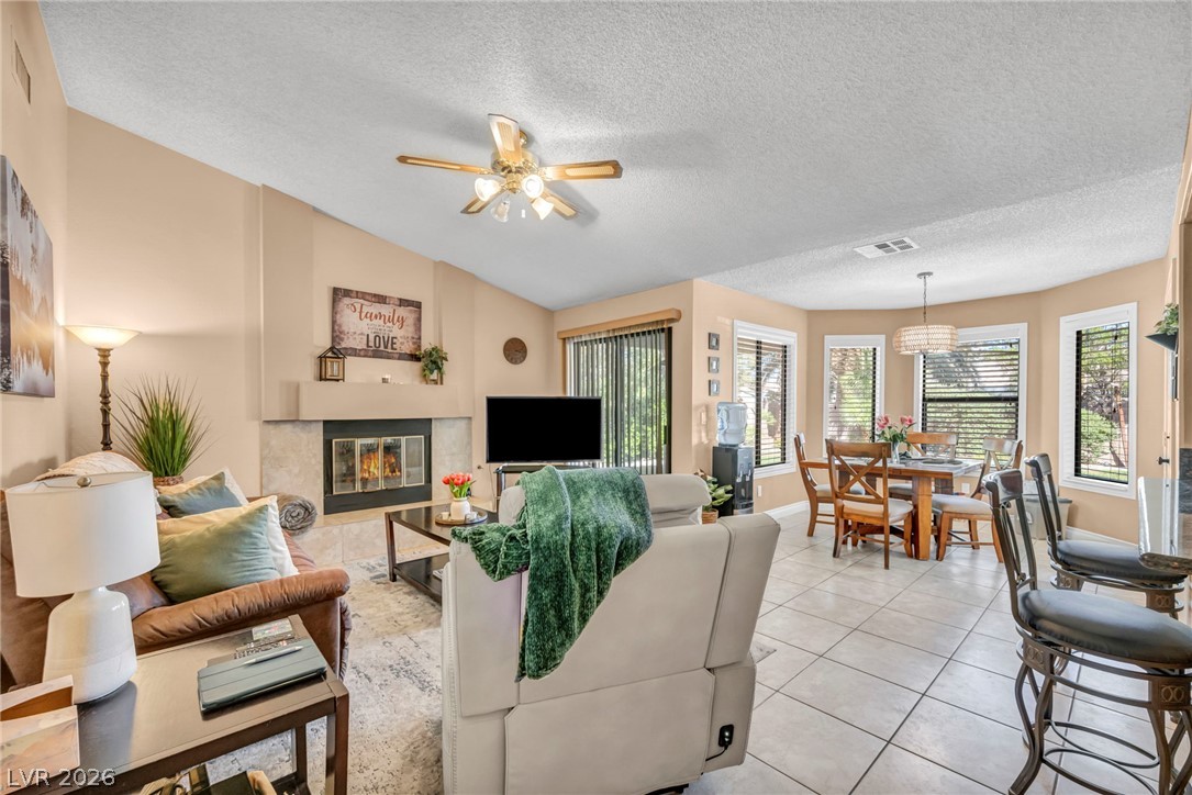 3708 Glen Ridge Way Property Photo 8