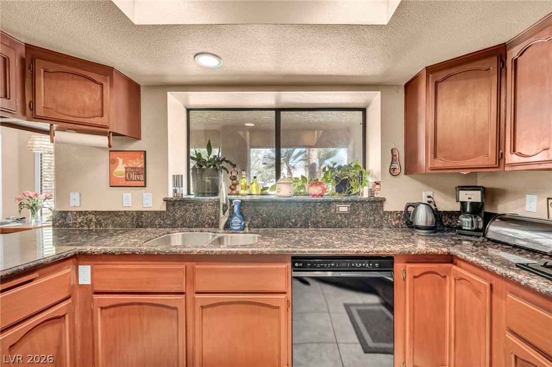 3708 Glen Ridge Way Property Photo 19
