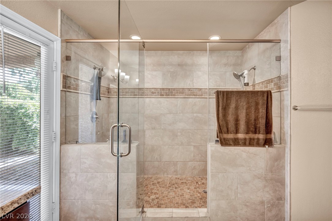 3708 Glen Ridge Way Property Photo 31