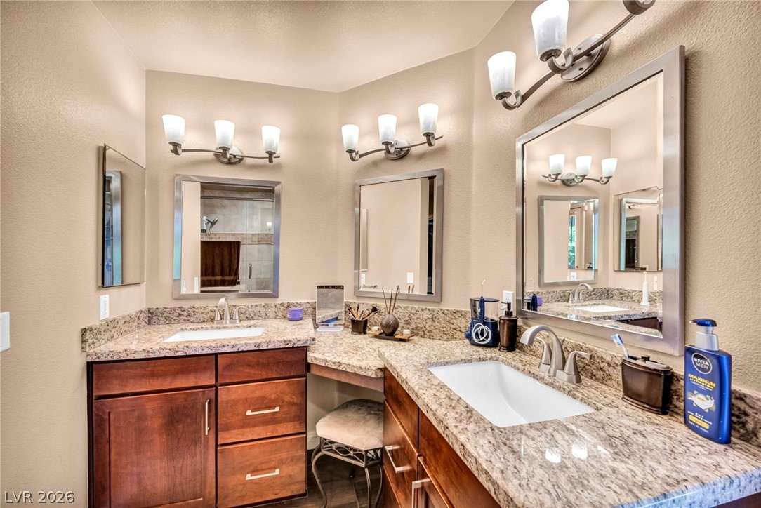 3708 Glen Ridge Way Property Photo 32