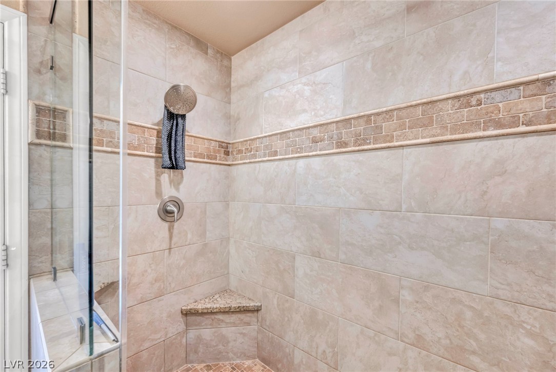 3708 Glen Ridge Way Property Photo 34