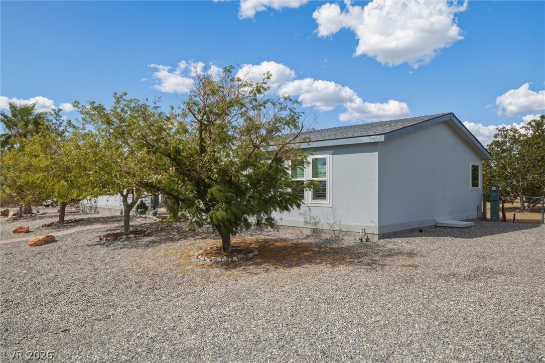 5641 Janice Avenue Property Photo 5