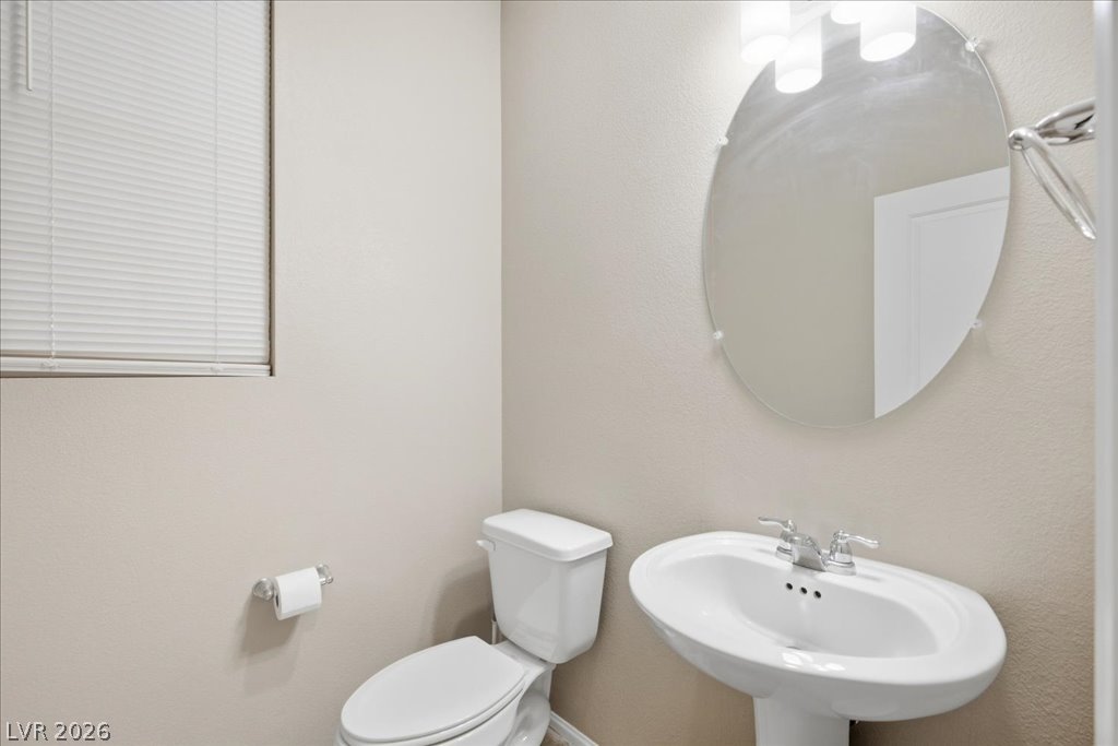 5321 Lazy Breeze Avenue Property Photo 14