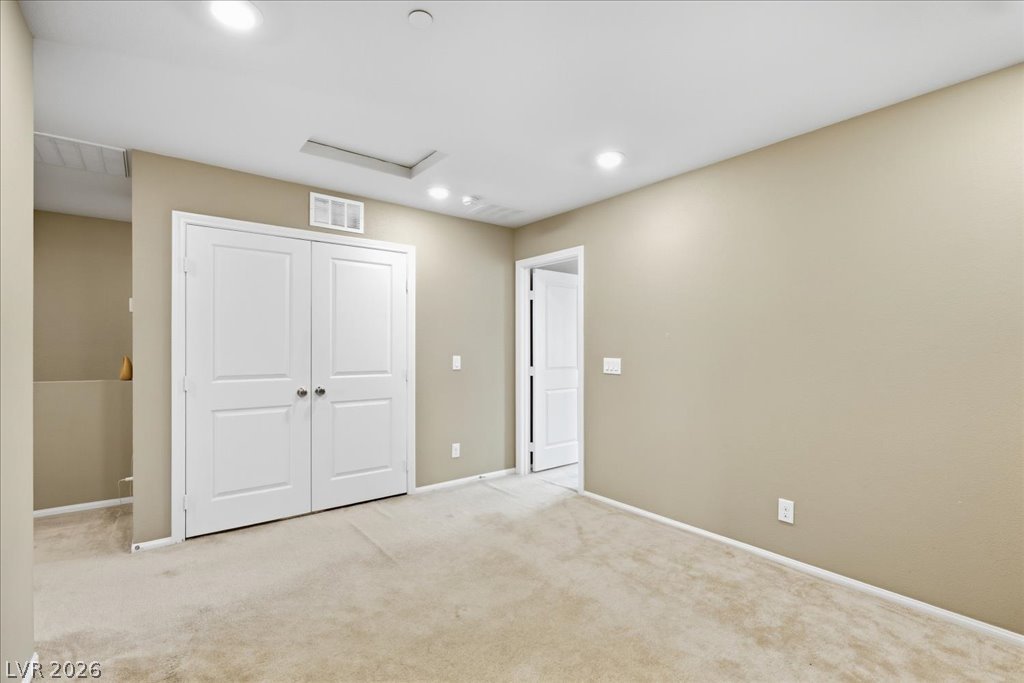 5321 Lazy Breeze Avenue Property Photo 20