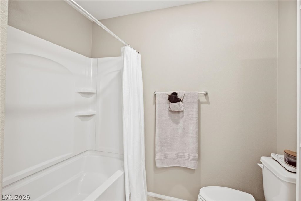 5321 Lazy Breeze Avenue Property Photo 27