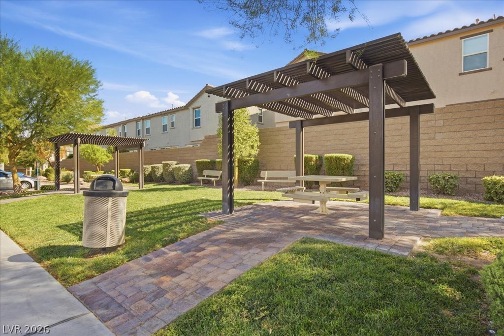 5321 Lazy Breeze Avenue Property Photo 35
