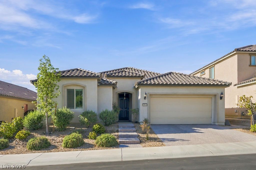 9945 Bristlecone Skye Avenue Property Photo 3