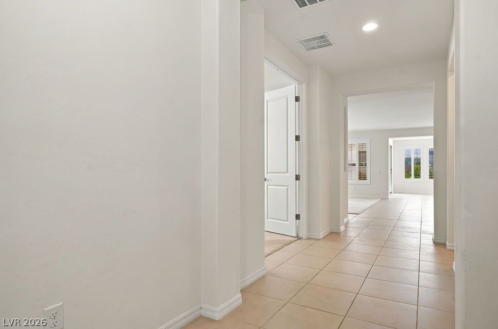 9945 Bristlecone Skye Avenue Property Photo 9