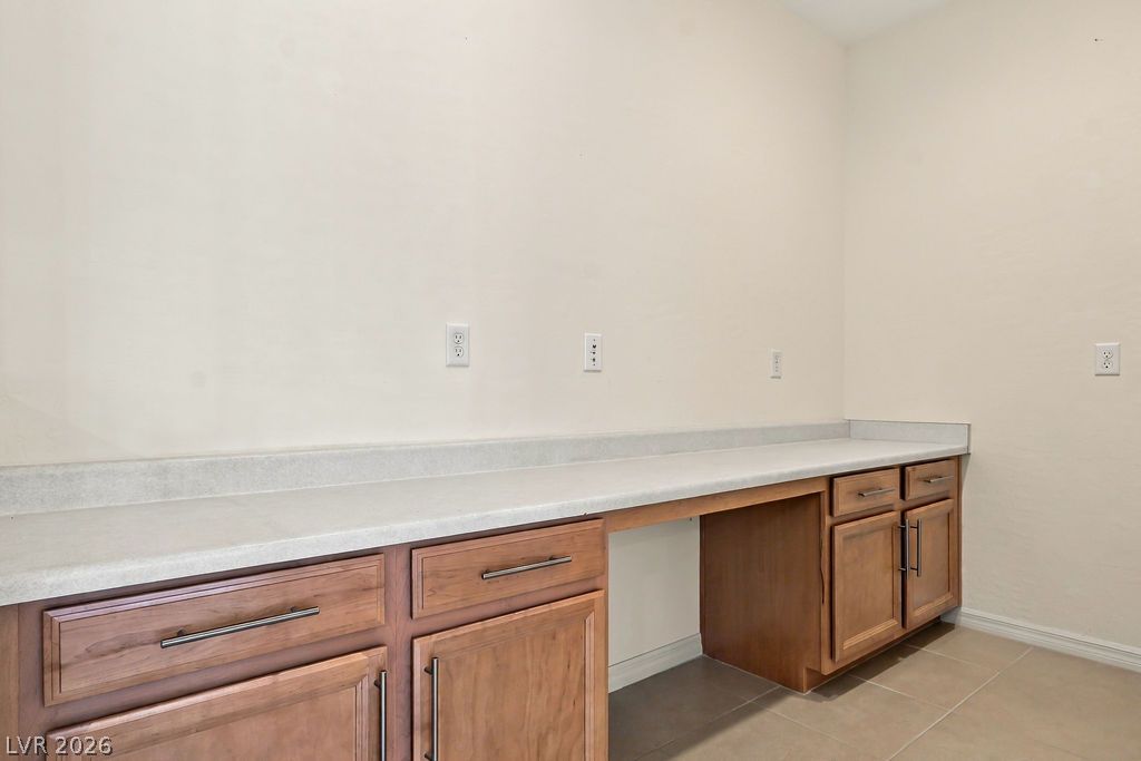9945 Bristlecone Skye Avenue Property Photo 14