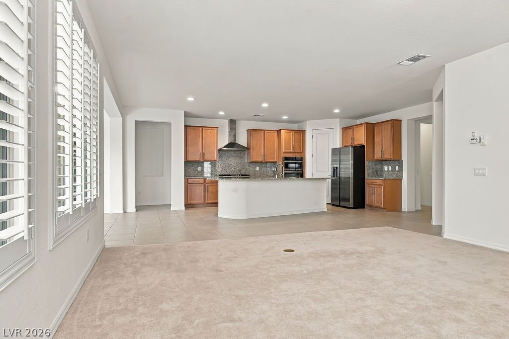 9945 Bristlecone Skye Avenue Property Photo 17