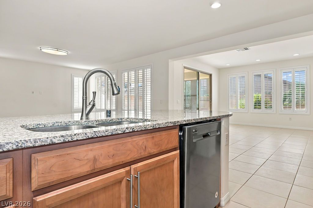 9945 Bristlecone Skye Avenue Property Photo 26