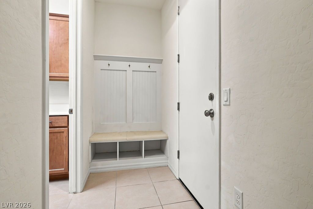 9945 Bristlecone Skye Avenue Property Photo 33