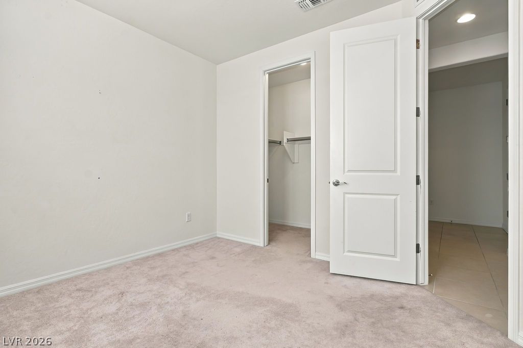 9945 Bristlecone Skye Avenue Property Photo 37