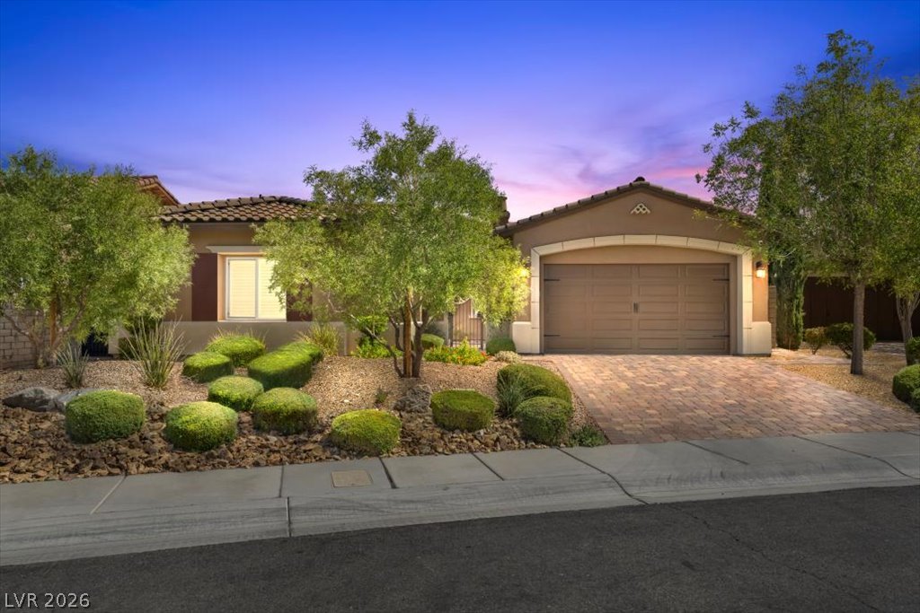 286 Besame Court Property Photo 1