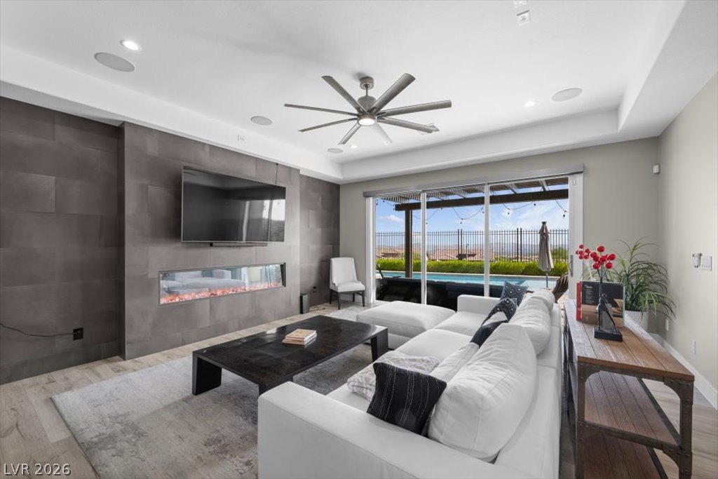 286 Besame Court Property Photo 4