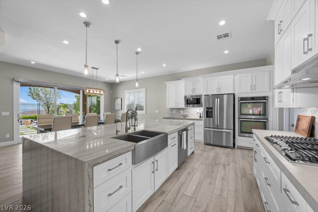 286 Besame Court Property Photo 25