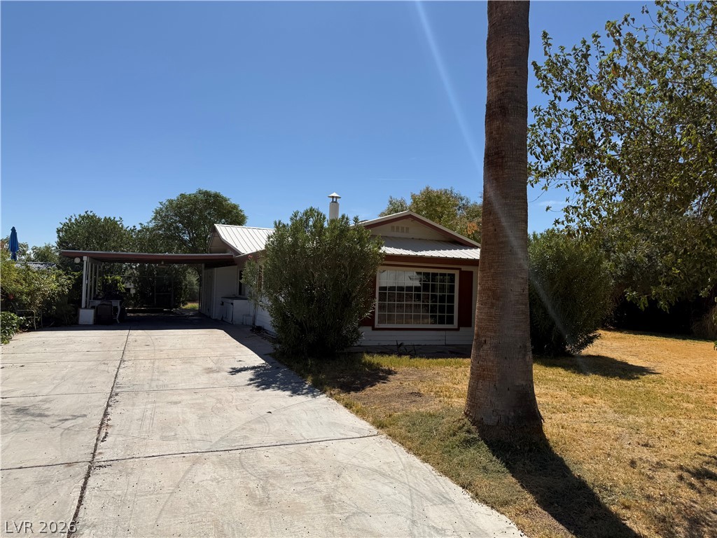 1635 Anasazi Avenue Property Photo 2