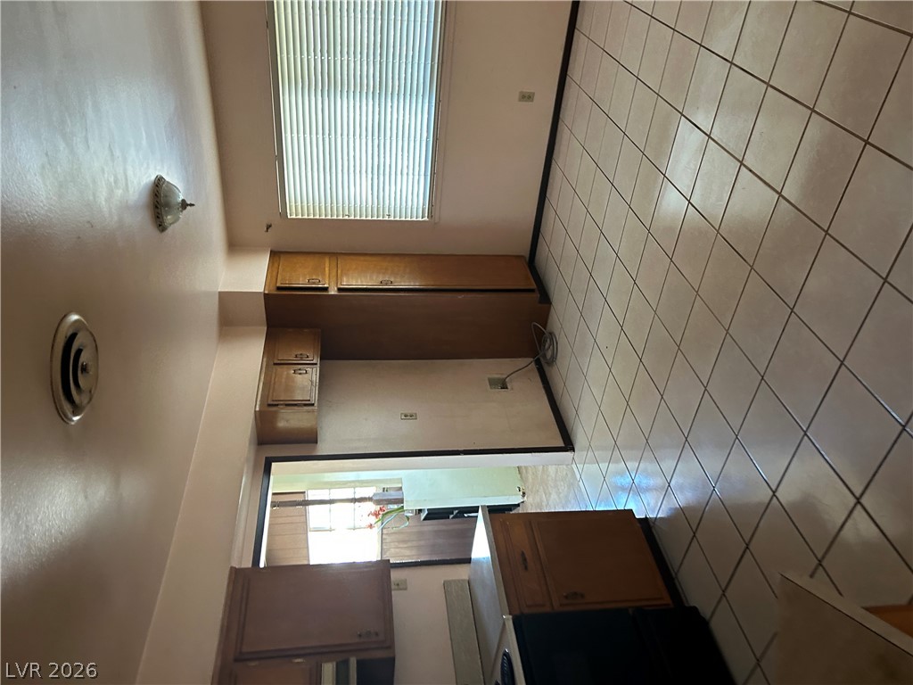 1635 Anasazi Avenue Property Photo 5